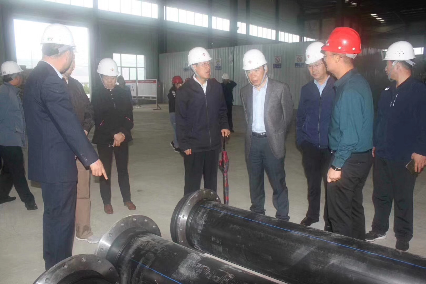 Officers visited TENGYUAN GROUP's production base--Gansu Tengyuan Building Materials Technology Co., Ltd. General manager Mr.Bian Zhiqiang accompanied for their