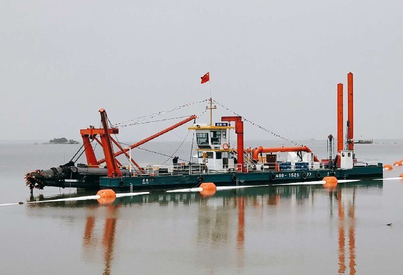 Cutter suction dredger